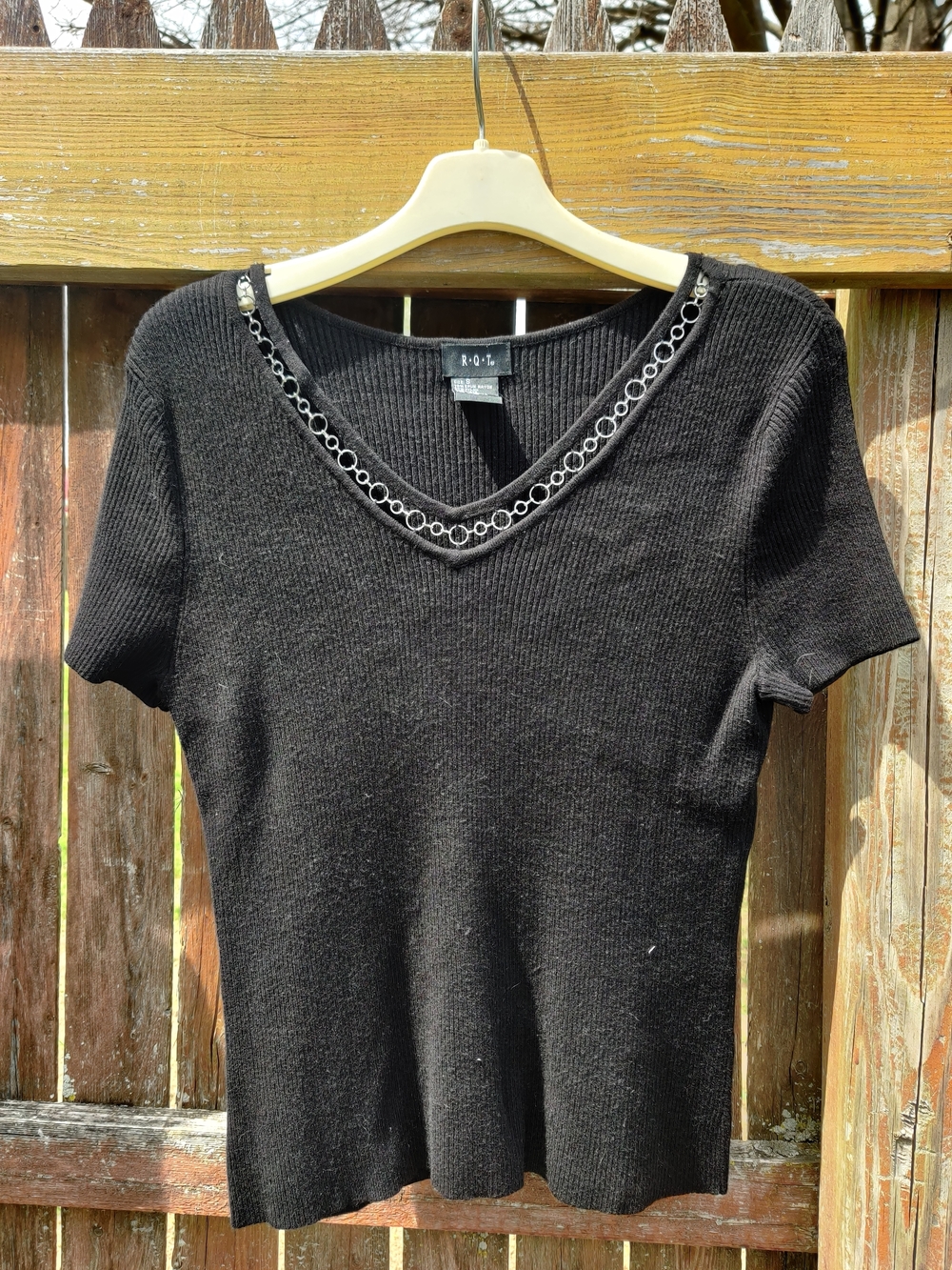 Black V-Neck Short Sleeve Sweater with Chain Trim